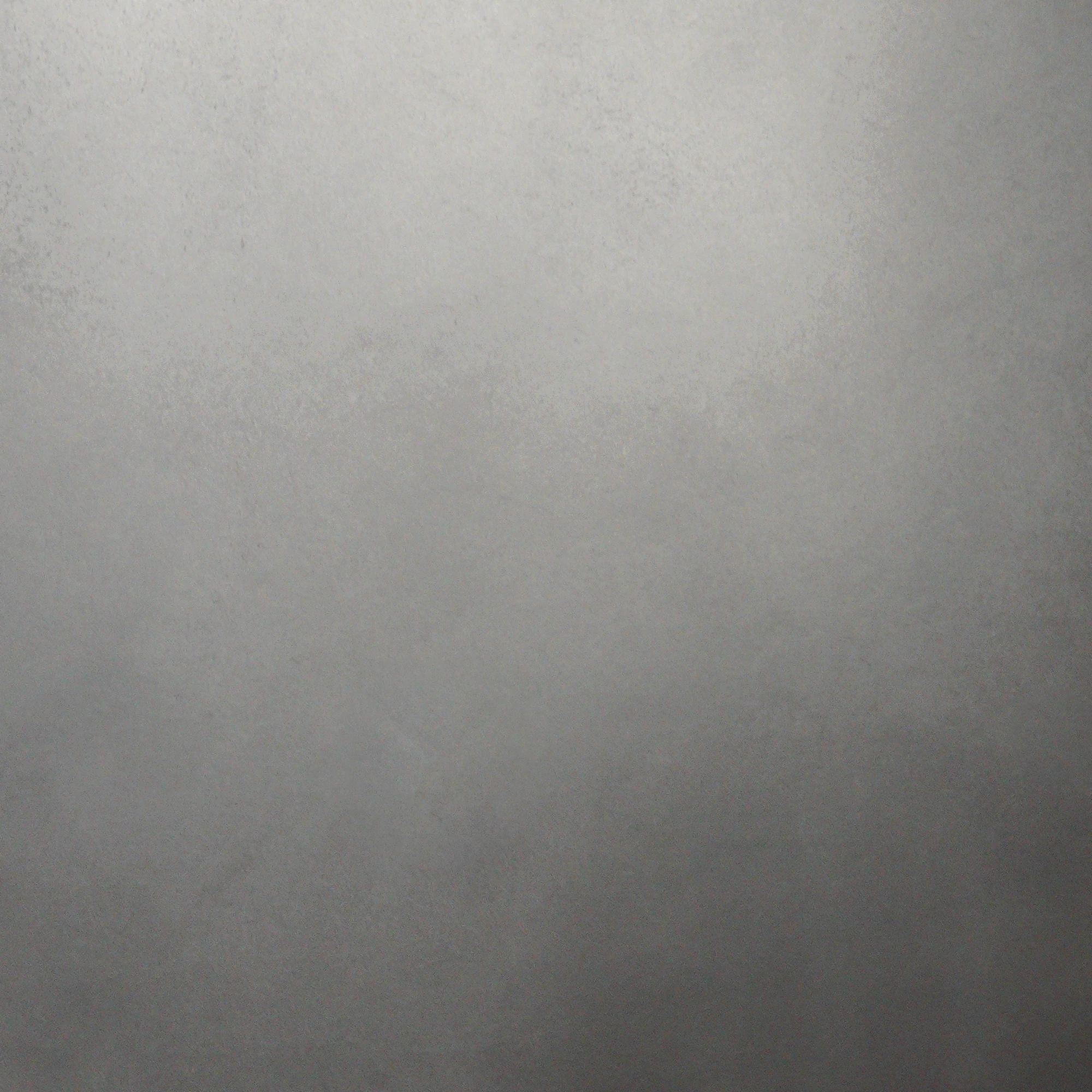 ALUMAX — Silver gray · Fine surface grain, original finish photograph
