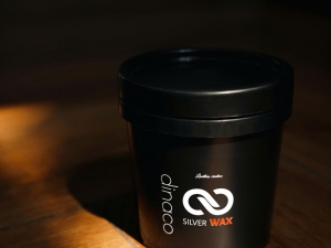DINACO SILVER WAX — LONG-LASTING PROTECTION AGAINST HARSH SUNLIGHT
