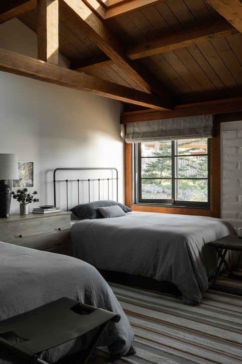 Rust paint - choice for lovers of classic style